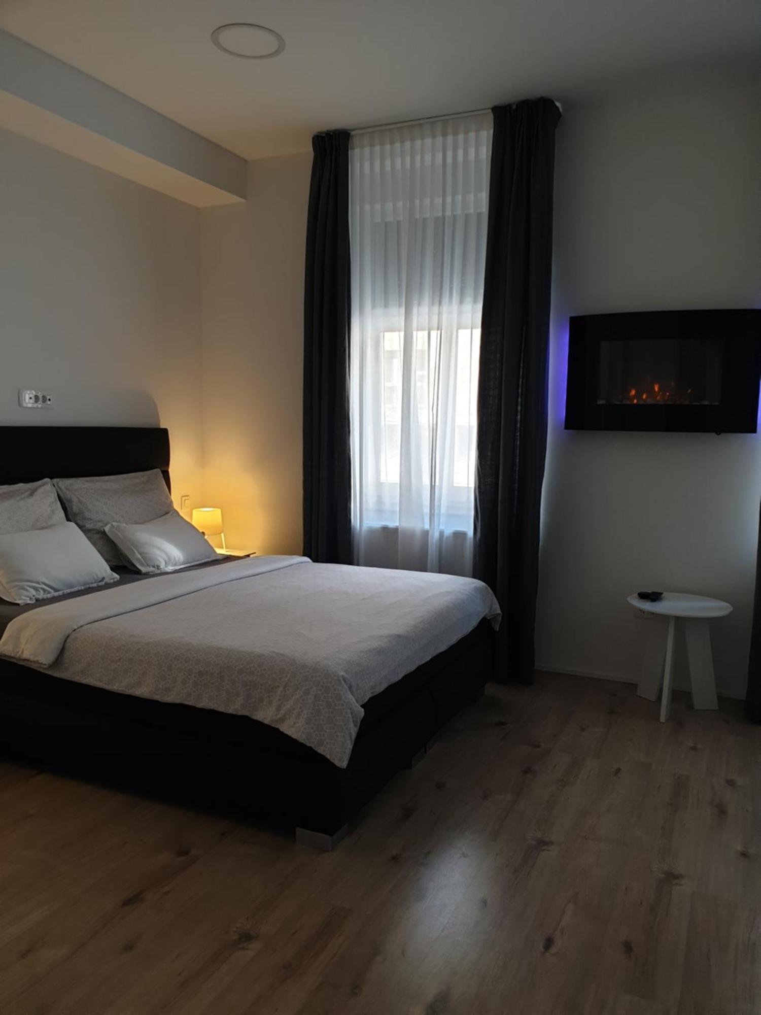 City Center Main Square Apartments Zagreb Exteriör bild